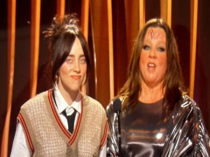 This is what Billie Eilish did when Melissa McCarthy asked for autograph | This is what Billie Eilish did when Melissa McCarthy asked for autograph This is what Billie Eilish did when Melissa McCarthy asked for autograph | This is what Billie Eilish did when Melissa McCarthy asked for autograph