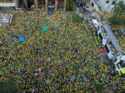 Former Brazil PM denies coup plot as thousands rally in his support | Former Brazil PM denies coup plot as thousands rally in his support Former Brazil PM denies coup plot as thousands rally in his support | Former Brazil PM denies coup plot as thousands rally in his support
