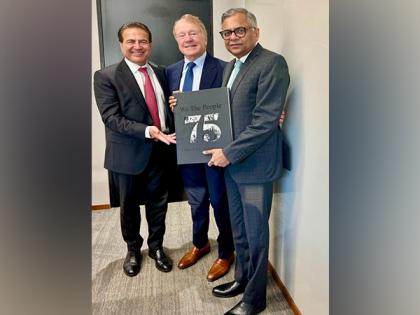 John Chambers, Mukesh Aghi meet Tata Sons Chairman, present him with USISPF coffee table book | John Chambers, Mukesh Aghi meet Tata Sons Chairman, present him with USISPF coffee table book John Chambers, Mukesh Aghi meet Tata Sons Chairman, present him with USISPF coffee table book | John Chambers, Mukesh Aghi meet Tata Sons Chairman, present him with USISPF coffee table book