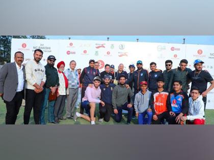 Delhi Cricket Hub Beat Delhi Capitals to become Champions | Delhi Cricket Hub Beat Delhi Capitals to become Champions