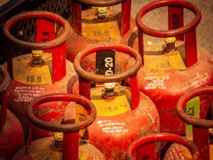 Fuel price surge: Oil companies spike commercial LPG rates, impacting metro consumers | Fuel price surge: Oil companies spike commercial LPG rates, impacting metro consumers Fuel price surge: Oil companies spike commercial LPG rates, impacting metro consumers | Fuel price surge: Oil companies spike commercial LPG rates, impacting metro consumers