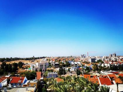 Back to class: Sderot schools ready to reopen despite lingering threats | Back to class: Sderot schools ready to reopen despite lingering threats