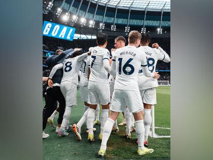 Premier League: Chelsea secures fighting draw; Spurs, Liverpool secure wins | Premier League: Chelsea secures fighting draw; Spurs, Liverpool secure wins Premier League: Chelsea secures fighting draw; Spurs, Liverpool secure wins | Premier League: Chelsea secures fighting draw; Spurs, Liverpool secure wins