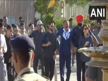 Shahid Kapoor, Neetu Kapoor leave after attending Anant-Radhika pre-wedding bash | Shahid Kapoor, Neetu Kapoor leave after attending Anant-Radhika pre-wedding bash