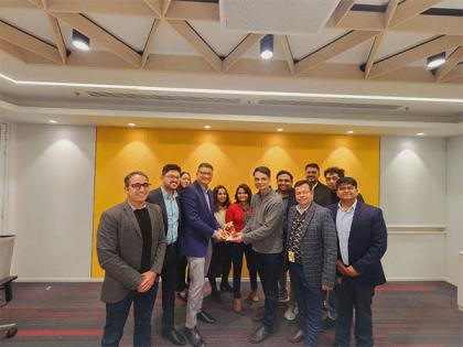 BI WORLDWIDE India Lifts Gold Dragon for an Influencer Loyalty Marketing Campaign | BI WORLDWIDE India Lifts Gold Dragon for an Influencer Loyalty Marketing Campaign BI WORLDWIDE India Lifts Gold Dragon for an Influencer Loyalty Marketing Campaign | BI WORLDWIDE India Lifts Gold Dragon for an Influencer Loyalty Marketing Campaign
