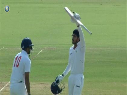 Ranji Trophy: Rathod's ton helps Vidarbha set final clash against Mumbai, beat MP by 62 runs | Ranji Trophy: Rathod's ton helps Vidarbha set final clash against Mumbai, beat MP by 62 runs
