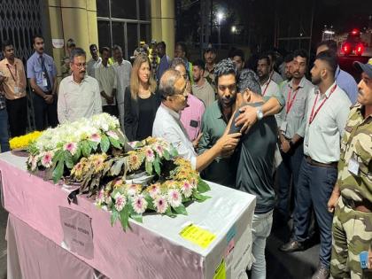 Kerala: MOS V Muraleedharan receives mortal remains of Maxwell, Indian killed in Hezbollah attack | Kerala: MOS V Muraleedharan receives mortal remains of Maxwell, Indian killed in Hezbollah attack Kerala: MOS V Muraleedharan receives mortal remains of Maxwell, Indian killed in Hezbollah attack | Kerala: MOS V Muraleedharan receives mortal remains of Maxwell, Indian killed in Hezbollah attack