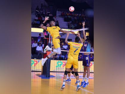 Chennai Blitz stun Bengaluru Torpedoes in must-win game | Chennai Blitz stun Bengaluru Torpedoes in must-win game Chennai Blitz stun Bengaluru Torpedoes in must-win game | Chennai Blitz stun Bengaluru Torpedoes in must-win game