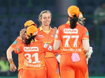 WPL 2024: Gujarat Giants win toss, opt to bat against Mumbai Indians | WPL 2024: Gujarat Giants win toss, opt to bat against Mumbai Indians