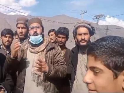 Residents of Chilas in Gilgit Baltistan block roads in protest against severe load-shedding | Residents of Chilas in Gilgit Baltistan block roads in protest against severe load-shedding Residents of Chilas in Gilgit Baltistan block roads in protest against severe load-shedding | Residents of Chilas in Gilgit Baltistan block roads in protest against severe load-shedding