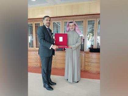 Indian envoy discusses cooperation in hydrocarbon with Kuwait Deputy PM | Indian envoy discusses cooperation in hydrocarbon with Kuwait Deputy PM Indian envoy discusses cooperation in hydrocarbon with Kuwait Deputy PM | Indian envoy discusses cooperation in hydrocarbon with Kuwait Deputy PM