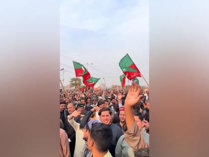 Pakistan Tehreek-e-Insaf strongly condemns arrest of leaders | Pakistan Tehreek-e-Insaf strongly condemns arrest of leaders