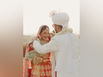 Meera Chopra is now married, shares pictures from her wedding ceremony | Meera Chopra is now married, shares pictures from her wedding ceremony