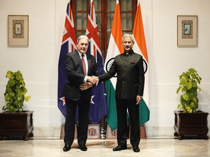 EAM S. Jaishankar Met New Zealand Foreign Minister Winston Peters, Says Looking Forward to ‘Productive Talks’ | EAM S. Jaishankar Met New Zealand Foreign Minister Winston Peters, Says Looking Forward to ‘Productive Talks’