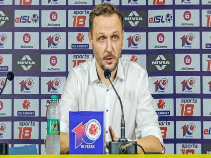 ISL: Kerala Blasters' Vukomanovic "disappointed" by how they conceded goals against Mohun Bagan | ISL: Kerala Blasters' Vukomanovic "disappointed" by how they conceded goals against Mohun Bagan ISL: Kerala Blasters' Vukomanovic "disappointed" by how they conceded goals against Mohun Bagan | ISL: Kerala Blasters' Vukomanovic "disappointed" by how they conceded goals against Mohun Bagan