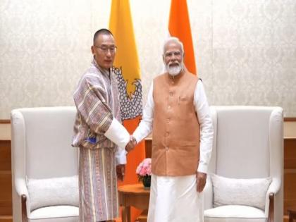 PM Modi meets Bhutan counterpart Tshering Tobgay, holds 'productive discussions' | PM Modi meets Bhutan counterpart Tshering Tobgay, holds 'productive discussions'