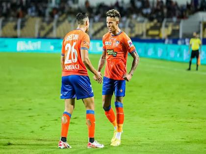 ISL: FC Goa beat Bengaluru FC to move to third place | ISL: FC Goa beat Bengaluru FC to move to third place ISL: FC Goa beat Bengaluru FC to move to third place | ISL: FC Goa beat Bengaluru FC to move to third place