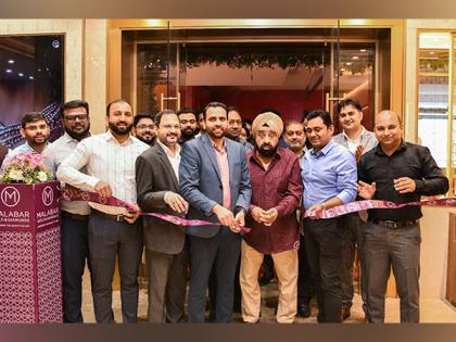 Grand Unveiling: Malabar Gold & Diamonds Opens Latest Store in Omaxe Chowk, Chandni Chowk | Grand Unveiling: Malabar Gold & Diamonds Opens Latest Store in Omaxe Chowk, Chandni Chowk Grand Unveiling: Malabar Gold & Diamonds Opens Latest Store in Omaxe Chowk, Chandni Chowk | Grand Unveiling: Malabar Gold & Diamonds Opens Latest Store in Omaxe Chowk, Chandni Chowk
