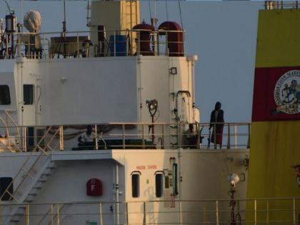 Indian Navy conducts high stakes operation to rescue crew members of distressed vessel | Indian Navy conducts high stakes operation to rescue crew members of distressed vessel Indian Navy conducts high stakes operation to rescue crew members of distressed vessel | Indian Navy conducts high stakes operation to rescue crew members of distressed vessel