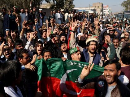 Imran Khan's party dissociates itself from 'overseas protests' outside IMF, World Bank | Imran Khan's party dissociates itself from 'overseas protests' outside IMF, World Bank