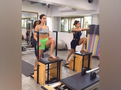 BFFs Sara Ali Khan, Janhvi Kapoor sweat it out in gym | BFFs Sara Ali Khan, Janhvi Kapoor sweat it out in gym BFFs Sara Ali Khan, Janhvi Kapoor sweat it out in gym | BFFs Sara Ali Khan, Janhvi Kapoor sweat it out in gym