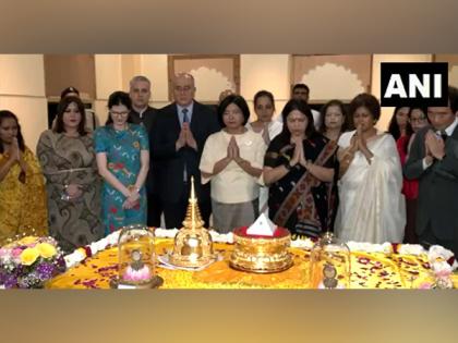 MoS Lekhi, envoys of Thailand, Sri Lanka, Panama offer prayers to sacred Buddha relics in Delhi | MoS Lekhi, envoys of Thailand, Sri Lanka, Panama offer prayers to sacred Buddha relics in Delhi MoS Lekhi, envoys of Thailand, Sri Lanka, Panama offer prayers to sacred Buddha relics in Delhi | MoS Lekhi, envoys of Thailand, Sri Lanka, Panama offer prayers to sacred Buddha relics in Delhi
