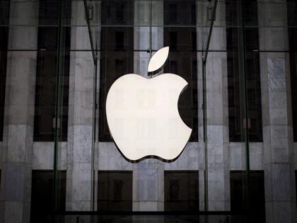 US sues tech giant Apple for "monopolising" smartphone market | US sues tech giant Apple for "monopolising" smartphone market US sues tech giant Apple for "monopolising" smartphone market | US sues tech giant Apple for "monopolising" smartphone market