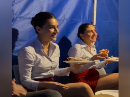 WATCH: Rhea Kapoor Drops a Fun Video of Kareena and Kriti’s Pizza Party on ‘Crew’ Sets | WATCH: Rhea Kapoor Drops a Fun Video of Kareena and Kriti’s Pizza Party on ‘Crew’ Sets