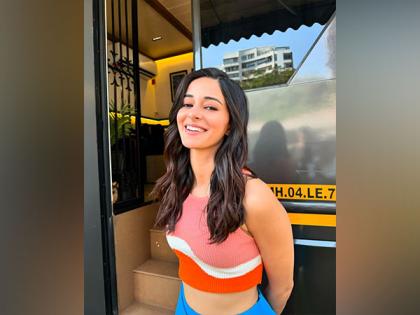 Ananya shares delightful pics from beach and sets, fans react | Ananya shares delightful pics from beach and sets, fans react Ananya shares delightful pics from beach and sets, fans react | Ananya shares delightful pics from beach and sets, fans react