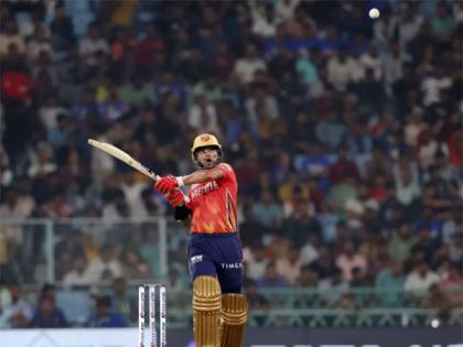 PBKS skiper Shikhar Dhawan completes 150 sixes in IPL career | PBKS skiper Shikhar Dhawan completes 150 sixes in IPL career
