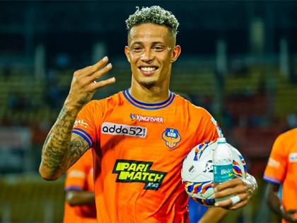 ISL 2023-24: Noah Sadaoui's hat-trick powers Goa FC to 4-0 win over Hyderabad FC | ISL 2023-24: Noah Sadaoui's hat-trick powers Goa FC to 4-0 win over Hyderabad FC ISL 2023-24: Noah Sadaoui's hat-trick powers Goa FC to 4-0 win over Hyderabad FC | ISL 2023-24: Noah Sadaoui's hat-trick powers Goa FC to 4-0 win over Hyderabad FC
