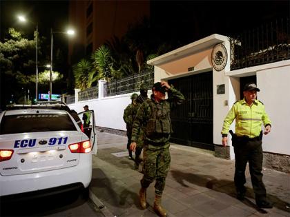 Ecuador police storms Mexican embassy in Quito to arrest former Vice President Jorge Glas | Ecuador police storms Mexican embassy in Quito to arrest former Vice President Jorge Glas
