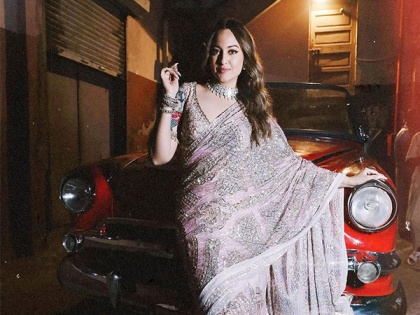 Sonakshi Sinha sizzles in sparkly saree for 'Heeramandi' event | Sonakshi Sinha sizzles in sparkly saree for 'Heeramandi' event