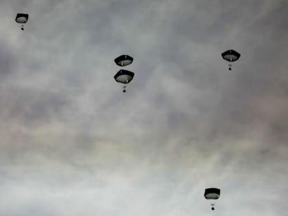 'Birds of Goodness' executes 26th humanitarian aid airdrop in north Gaza | 'Birds of Goodness' executes 26th humanitarian aid airdrop in north Gaza