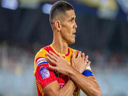ISL: East Bengal playoff spot chase goes strong with 2-1 win over Bengaluru FC | ISL: East Bengal playoff spot chase goes strong with 2-1 win over Bengaluru FC ISL: East Bengal playoff spot chase goes strong with 2-1 win over Bengaluru FC | ISL: East Bengal playoff spot chase goes strong with 2-1 win over Bengaluru FC