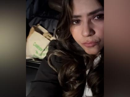 Ektaa Kapoor continues Ramzan tradition, observes one-day 'roza' ahead of Eid | Ektaa Kapoor continues Ramzan tradition, observes one-day 'roza' ahead of Eid Ektaa Kapoor continues Ramzan tradition, observes one-day 'roza' ahead of Eid | Ektaa Kapoor continues Ramzan tradition, observes one-day 'roza' ahead of Eid