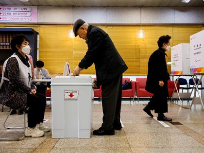 Voting underway for parliamentary elections in South Korea | Voting underway for parliamentary elections in South Korea
