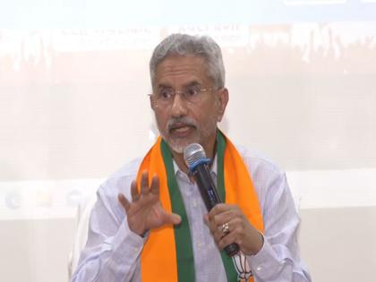 "Modi Ki Guarantee works outside India as well": Jaishankar | "Modi Ki Guarantee works outside India as well": Jaishankar "Modi Ki Guarantee works outside India as well": Jaishankar | "Modi Ki Guarantee works outside India as well": Jaishankar