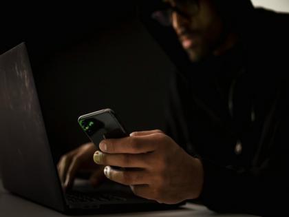 Apple warns users in 91 countries, including India, of Pegasus-like 'mercenary spyware' attacks | Apple warns users in 91 countries, including India, of Pegasus-like 'mercenary spyware' attacks Apple warns users in 91 countries, including India, of Pegasus-like 'mercenary spyware' attacks | Apple warns users in 91 countries, including India, of Pegasus-like 'mercenary spyware' attacks
