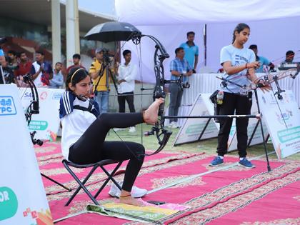 Sheetal Devi gives world champion scare as armless wonder bags silver in Khelo India national archery meet | Sheetal Devi gives world champion scare as armless wonder bags silver in Khelo India national archery meet Sheetal Devi gives world champion scare as armless wonder bags silver in Khelo India national archery meet | Sheetal Devi gives world champion scare as armless wonder bags silver in Khelo India national archery meet