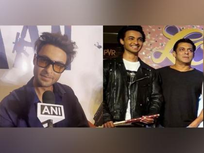 "He has taught me so much like a Guru": Aayush Sharma reveals how Salman Khan trained him for the filmy world | "He has taught me so much like a Guru": Aayush Sharma reveals how Salman Khan trained him for the filmy world "He has taught me so much like a Guru": Aayush Sharma reveals how Salman Khan trained him for the filmy world | "He has taught me so much like a Guru": Aayush Sharma reveals how Salman Khan trained him for the filmy world
