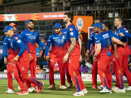 RCB bowling fails in powerplay yet again against KKR, registers unwanted record | RCB bowling fails in powerplay yet again against KKR, registers unwanted record