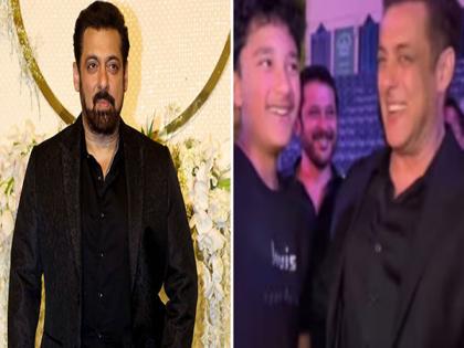 Salman Khan bonds with Sanjay Dutt's son in Dubai | Salman Khan bonds with Sanjay Dutt's son in Dubai Salman Khan bonds with Sanjay Dutt's son in Dubai | Salman Khan bonds with Sanjay Dutt's son in Dubai