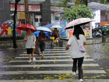 China raises flood emergency response to level III in Guangdong amid heavy rains forecast | China raises flood emergency response to level III in Guangdong amid heavy rains forecast China raises flood emergency response to level III in Guangdong amid heavy rains forecast | China raises flood emergency response to level III in Guangdong amid heavy rains forecast
