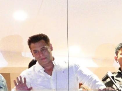 Salman Khan's firing case: Mumbai Crime Branch recovers second pistol, 4 magazines from Tapi river in Surat | Salman Khan's firing case: Mumbai Crime Branch recovers second pistol, 4 magazines from Tapi river in Surat Salman Khan's firing case: Mumbai Crime Branch recovers second pistol, 4 magazines from Tapi river in Surat | Salman Khan's firing case: Mumbai Crime Branch recovers second pistol, 4 magazines from Tapi river in Surat