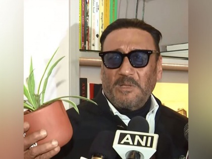 Jackie Shroff urges citizens to spare a thought for strays this summer | Jackie Shroff urges citizens to spare a thought for strays this summer