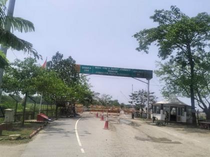 Trade between India-Bangladesh flourishing through Assam's Karimganj | Trade between India-Bangladesh flourishing through Assam's Karimganj