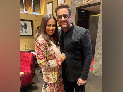 Genelia Deshmukh sends best wishes to Fardeen Khan for 'Heeramandi' | Genelia Deshmukh sends best wishes to Fardeen Khan for 'Heeramandi' Genelia Deshmukh sends best wishes to Fardeen Khan for 'Heeramandi' | Genelia Deshmukh sends best wishes to Fardeen Khan for 'Heeramandi'