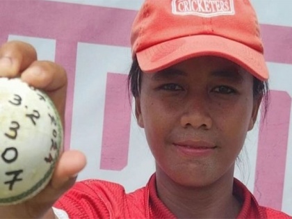 Indonesia offspinner Rohmalia scripts history, registers best bowling figures in women's T20I | Indonesia offspinner Rohmalia scripts history, registers best bowling figures in women's T20I