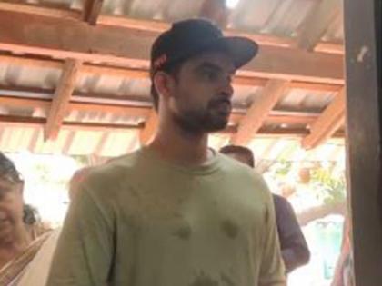 LS Polls 2024: EC brand ambassador Tovino Thomas gets his finger inked in Thrissur | LS Polls 2024: EC brand ambassador Tovino Thomas gets his finger inked in Thrissur LS Polls 2024: EC brand ambassador Tovino Thomas gets his finger inked in Thrissur | LS Polls 2024: EC brand ambassador Tovino Thomas gets his finger inked in Thrissur